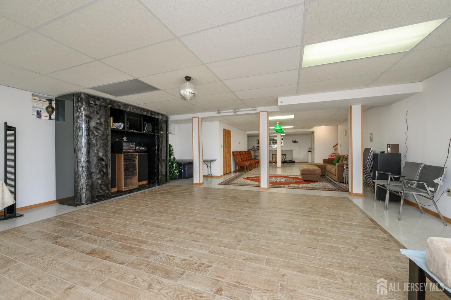 South Brunswick, New Jersey, 08852, United States, 5 Bedrooms Bedrooms, ,6 BathroomsBathrooms,Residential,Active,1987203