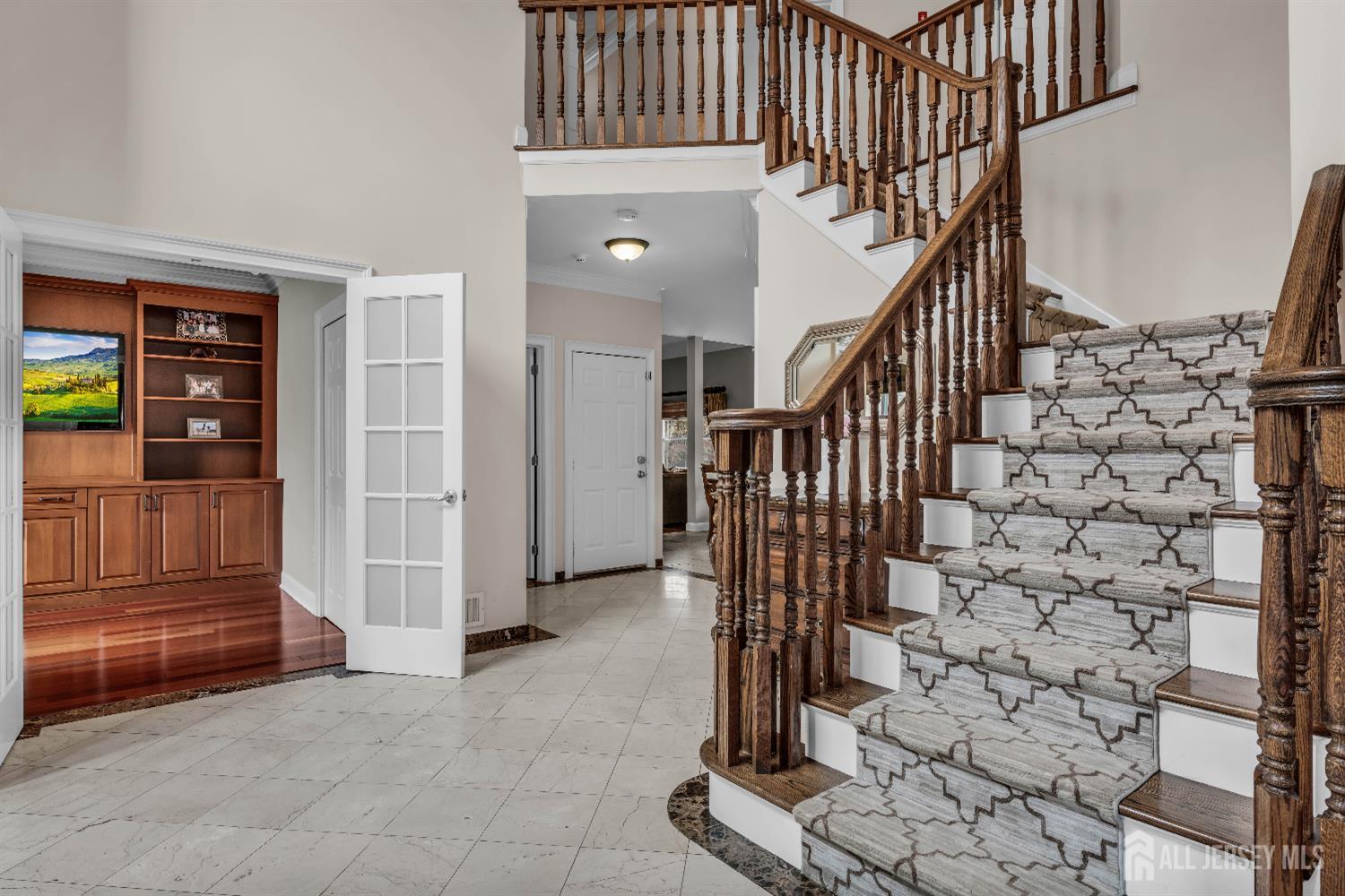 Old Bridge, New Jersey, 08857, United States, 5 Bedrooms Bedrooms, ,4 BathroomsBathrooms,Residential,Contingent,1992313