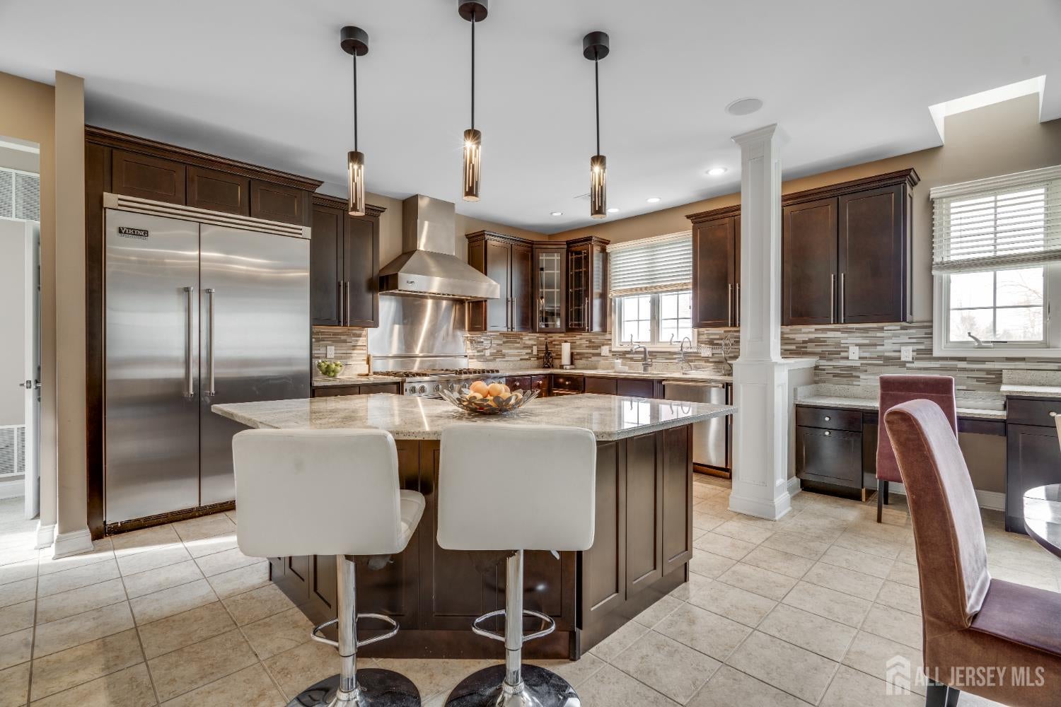 South Brunswick, New Jersey, 08816, United States, 5 Bedrooms Bedrooms, ,5 BathroomsBathrooms,Residential,Active,2009140