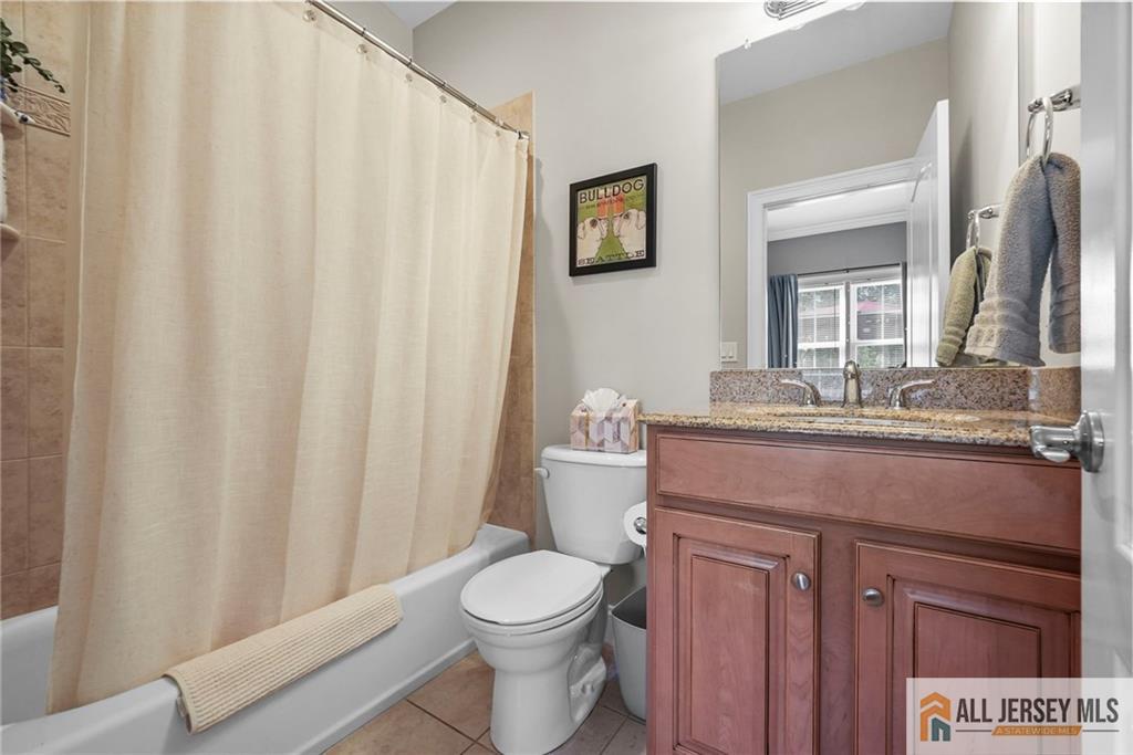 Colonia, New Jersey, 07067, United States, 5 Bedrooms Bedrooms, ,5 BathroomsBathrooms,Residential,Active,2006831