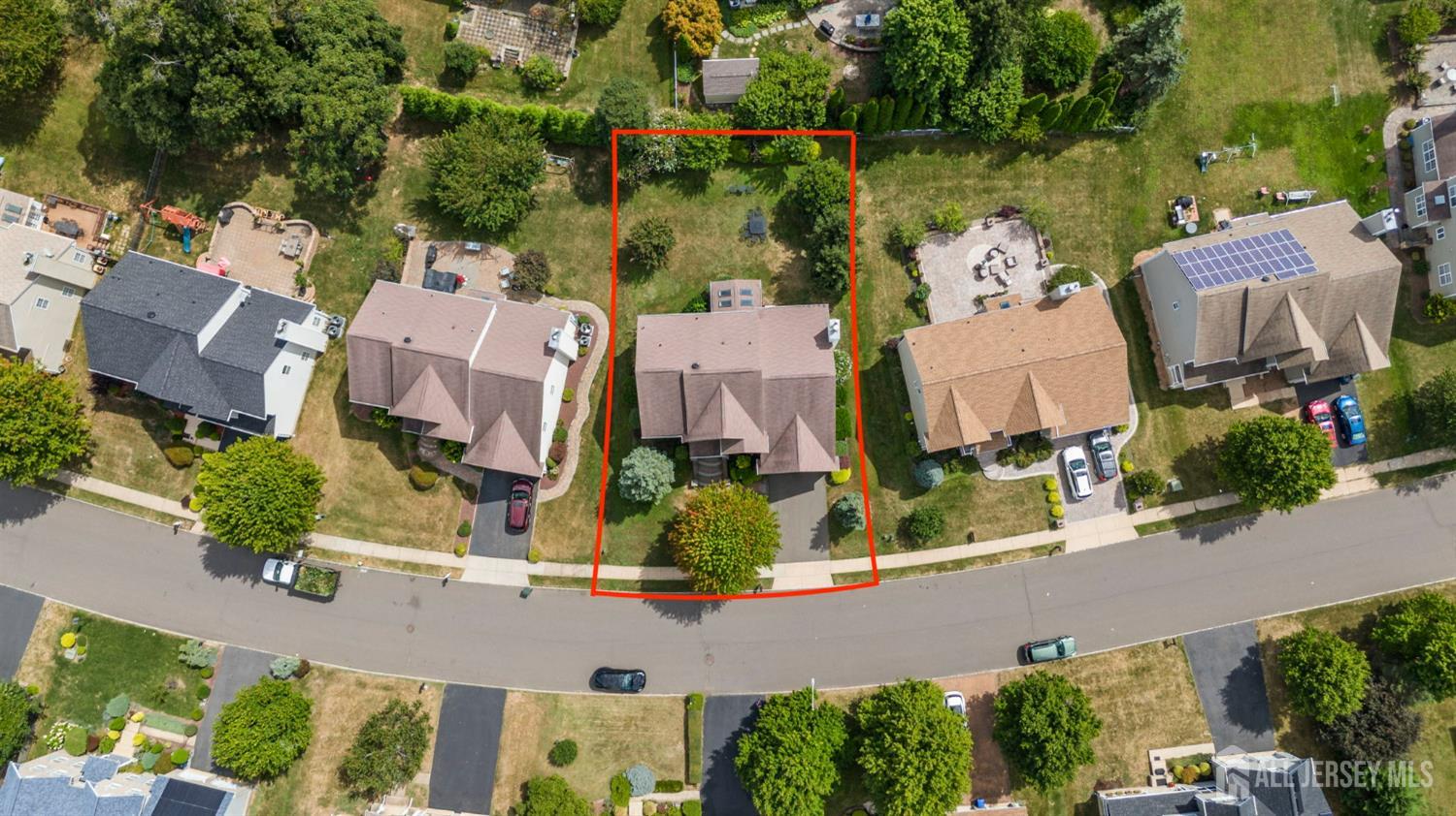 Franklin Twsp, New Jersey, 08540, United States, 4 Bedrooms Bedrooms, ,4 BathroomsBathrooms,Residential,Active,1933722