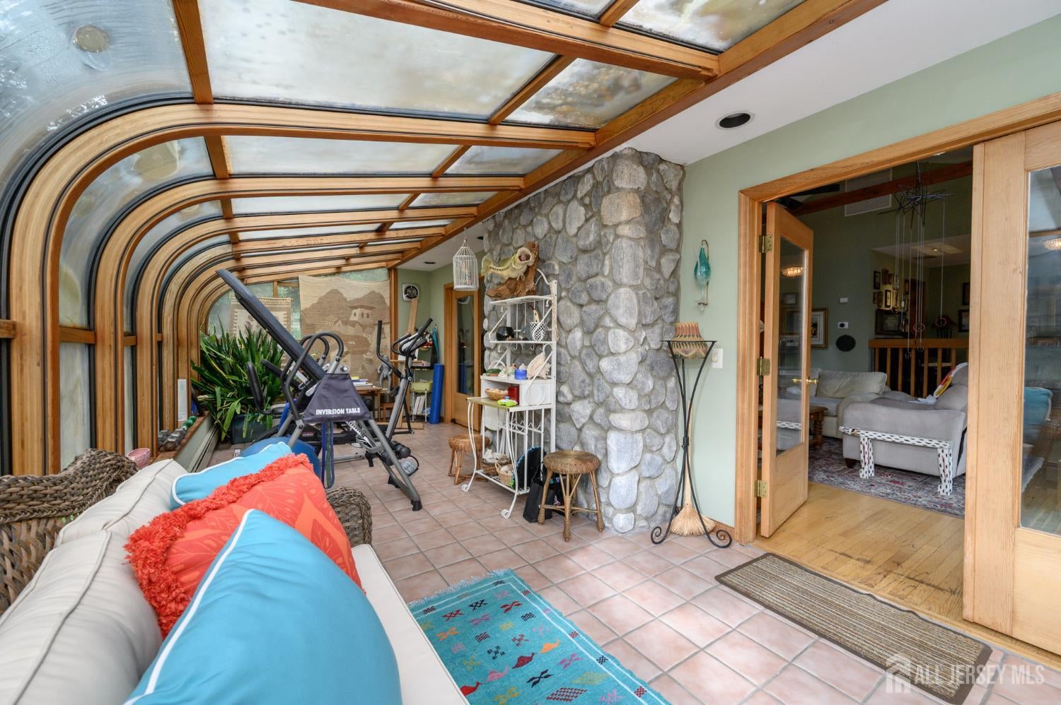 Holmdel, New Jersey, 07733, United States, 4 Bedrooms Bedrooms, ,3 BathroomsBathrooms,Residential,Active,1962178