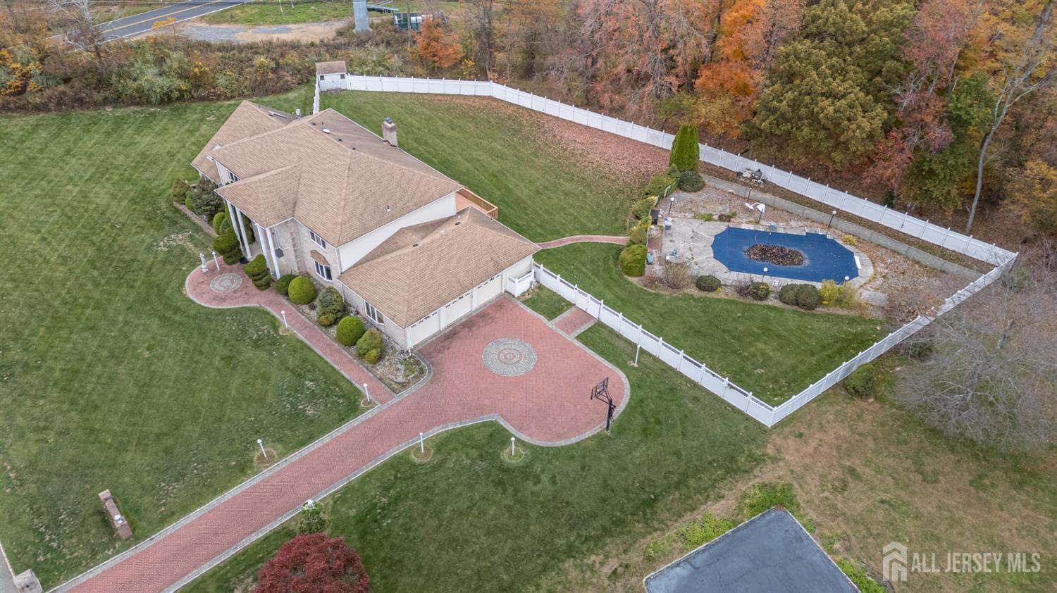 South Brunswick, New Jersey, 08852, United States, 5 Bedrooms Bedrooms, ,6 BathroomsBathrooms,Residential,Active,1987203