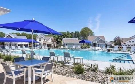 New Jersey, 07712, United States, 4 Bedrooms Bedrooms, ,4 BathroomsBathrooms,Residential,Active,1953685