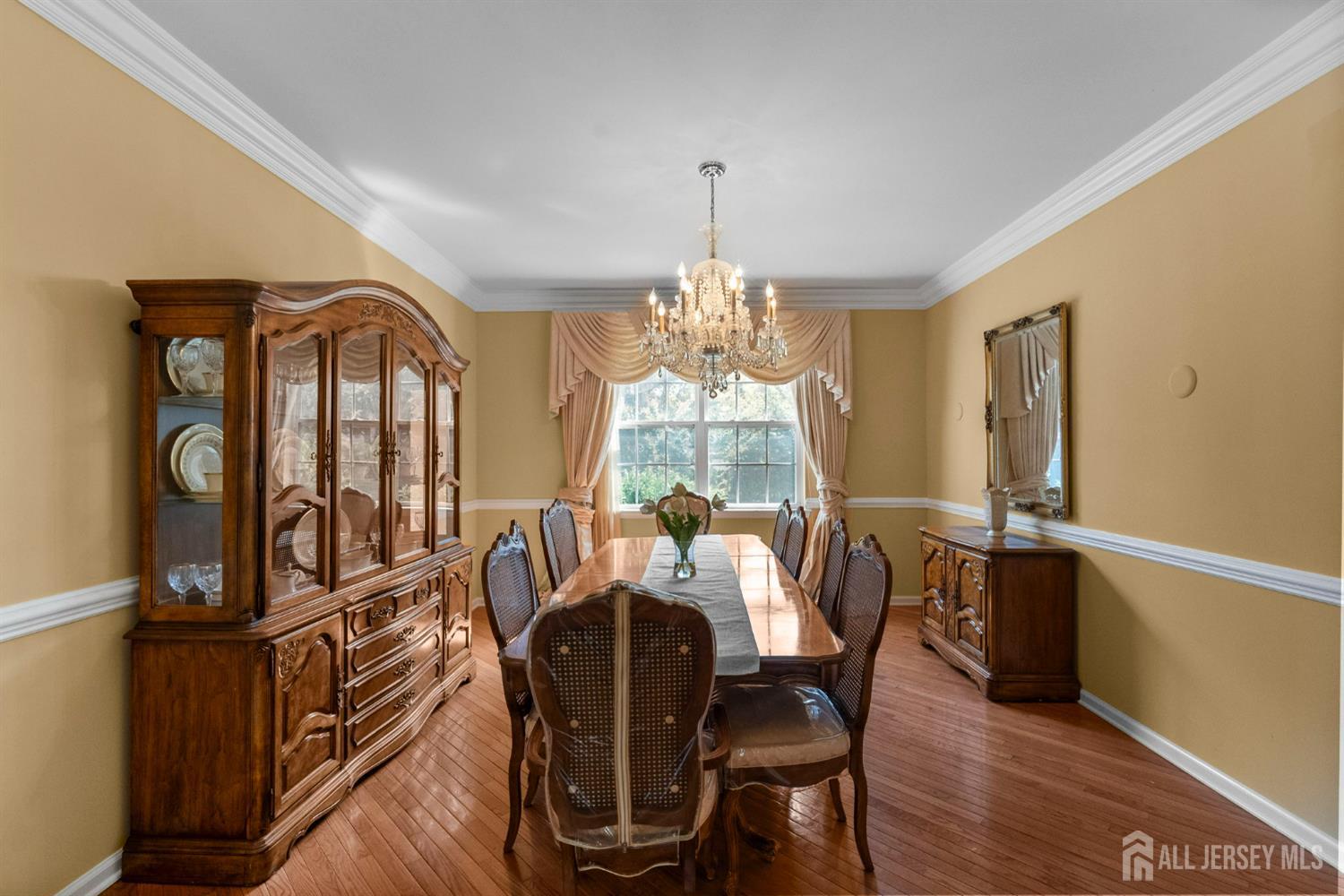 Franklin Twsp, New Jersey, 08540, United States, 4 Bedrooms Bedrooms, ,4 BathroomsBathrooms,Residential,Active,1933722