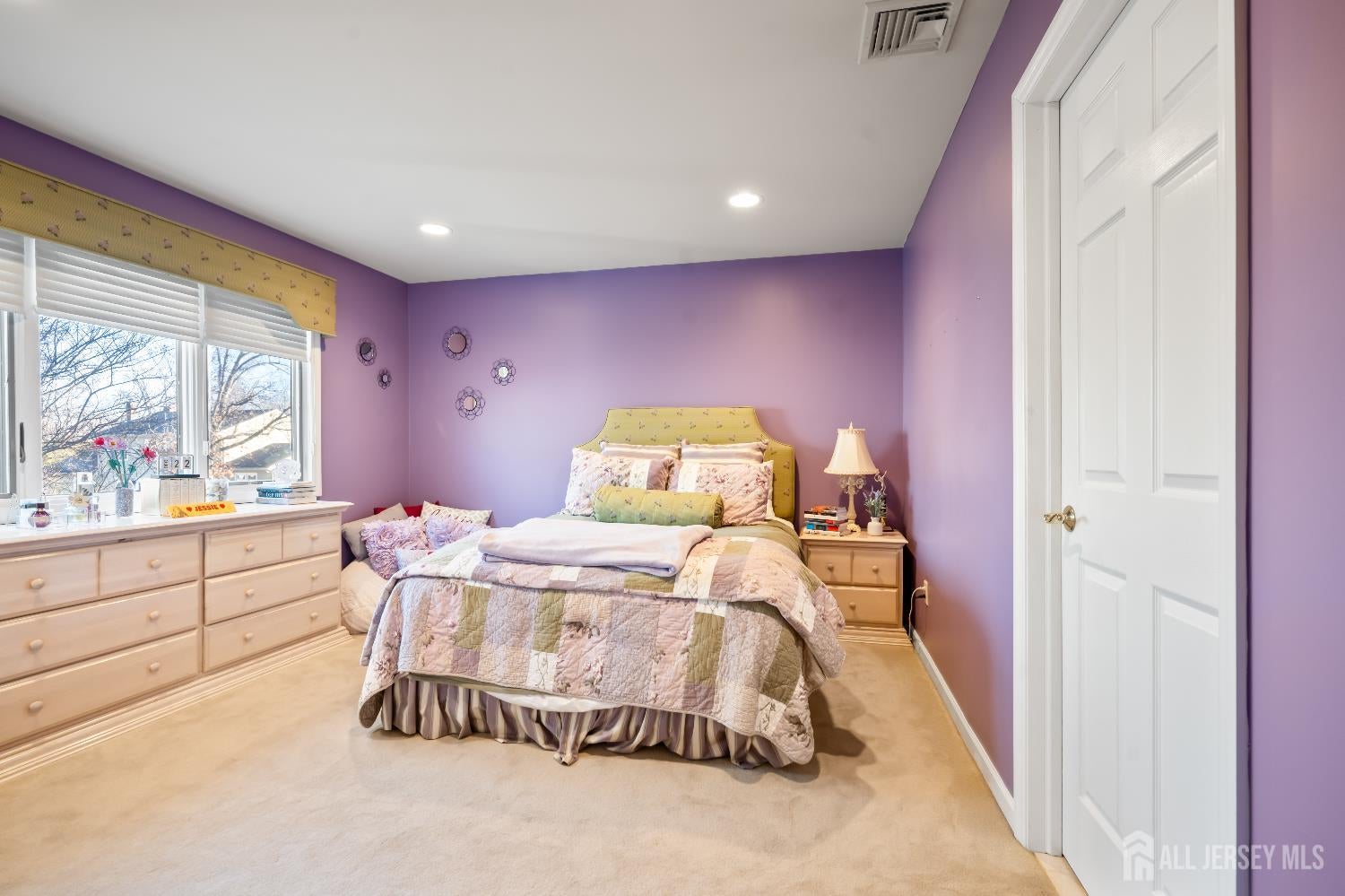 East Brunswick, New Jersey, 08816, United States, 6 Bedrooms Bedrooms, ,7 BathroomsBathrooms,Residential,Active,2007112