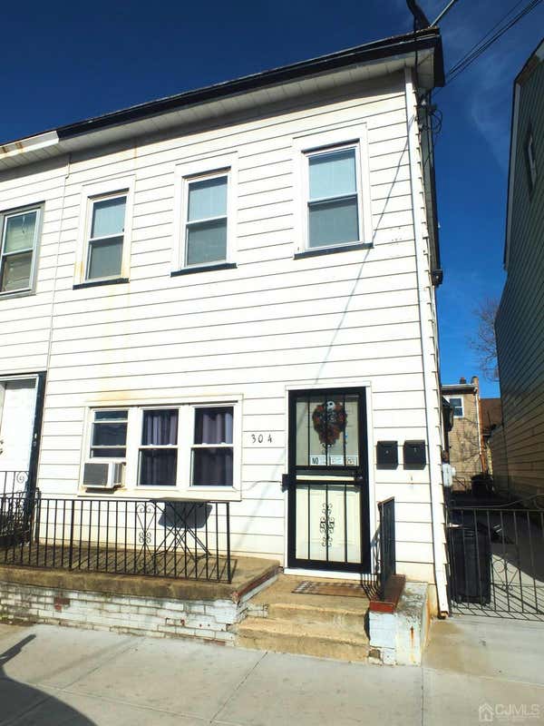 304 HUDSON ST, TRENTON, NJ 08611, photo 1 of 21