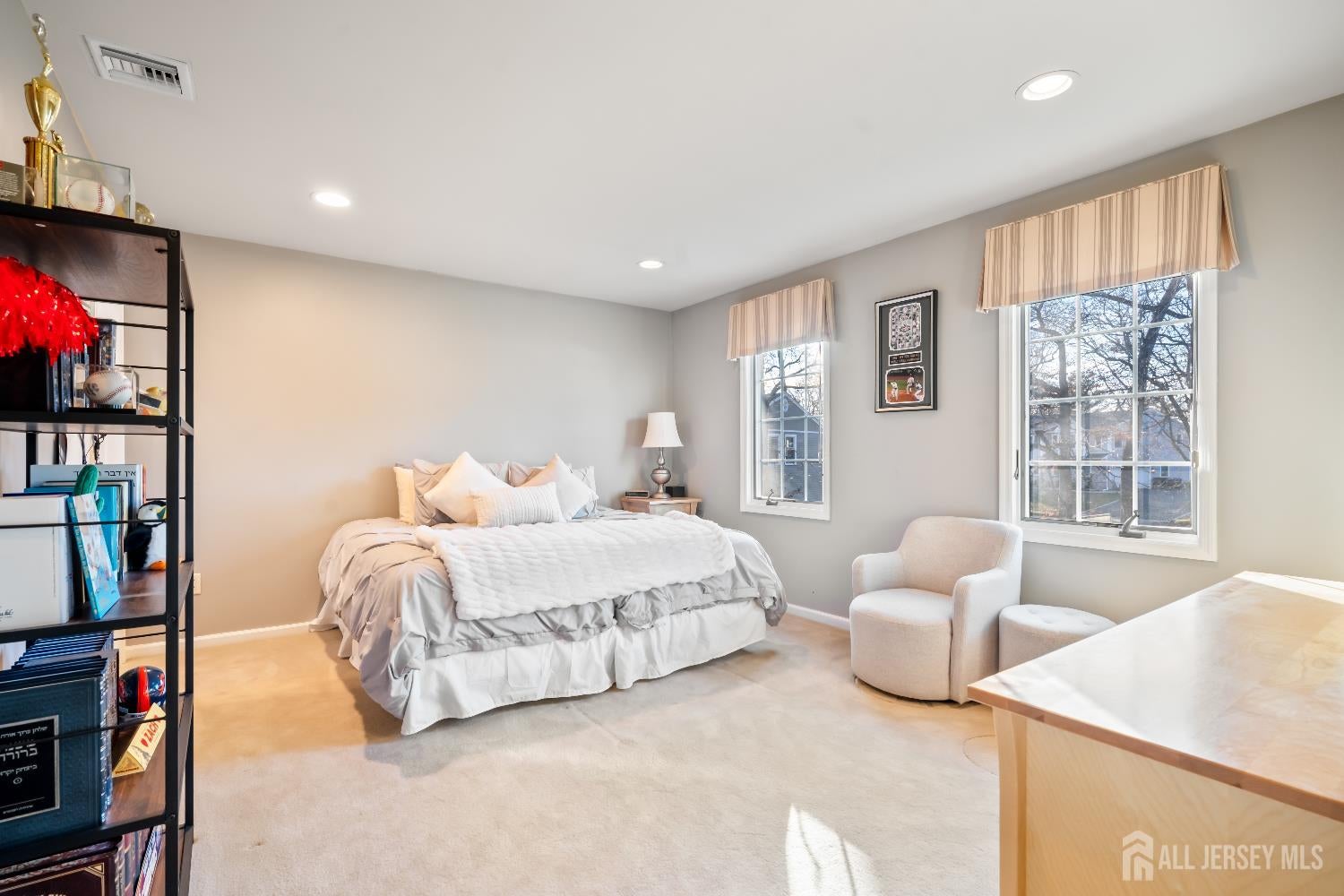 East Brunswick, New Jersey, 08816, United States, 6 Bedrooms Bedrooms, ,7 BathroomsBathrooms,Residential,Active,2007112