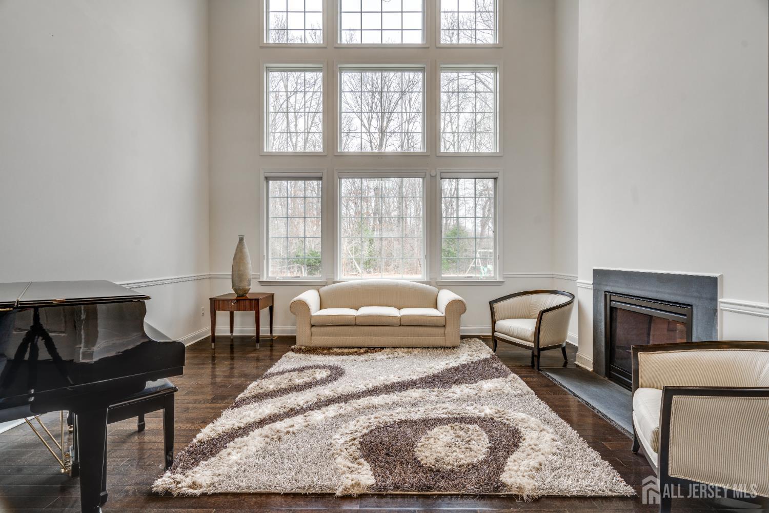 South Brunswick, New Jersey, 08816, United States, 5 Bedrooms Bedrooms, ,5 BathroomsBathrooms,Residential,Active,2009140