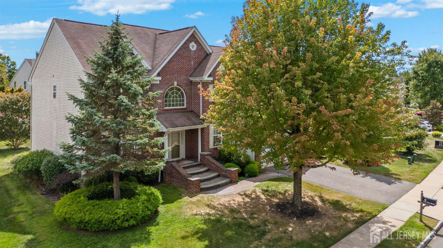 Franklin Twsp, New Jersey, 08540, United States, 4 Bedrooms Bedrooms, ,4 BathroomsBathrooms,Residential,Active,1933722