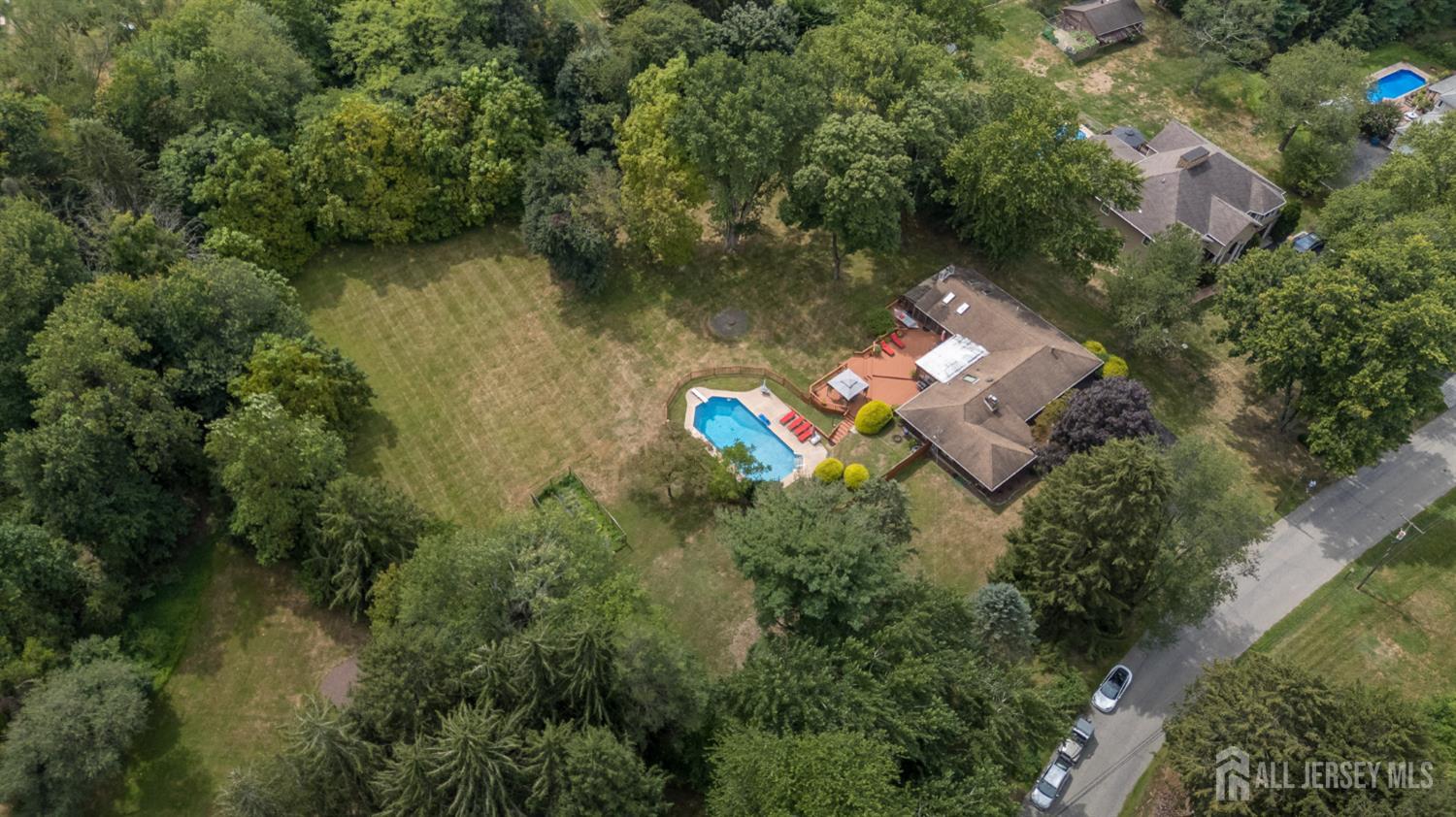 Holmdel, New Jersey, 07733, United States, 4 Bedrooms Bedrooms, ,3 BathroomsBathrooms,Residential,Active,1962178