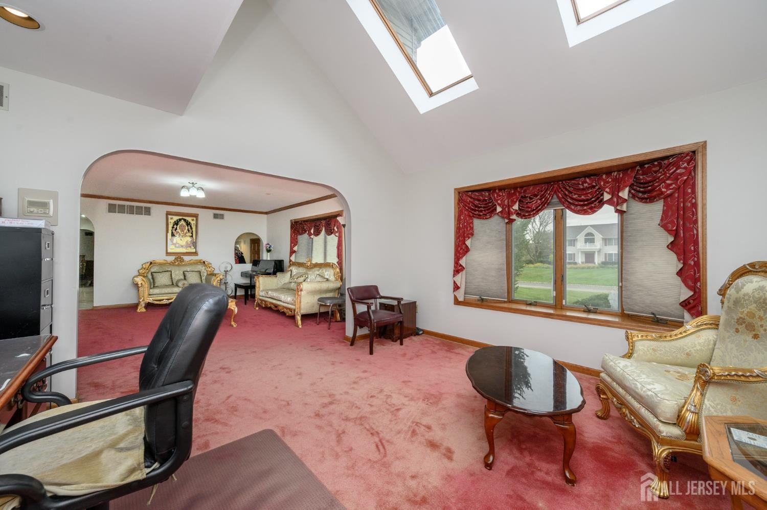 South Brunswick, New Jersey, 08852, United States, 5 Bedrooms Bedrooms, ,6 BathroomsBathrooms,Residential,Active,1987203