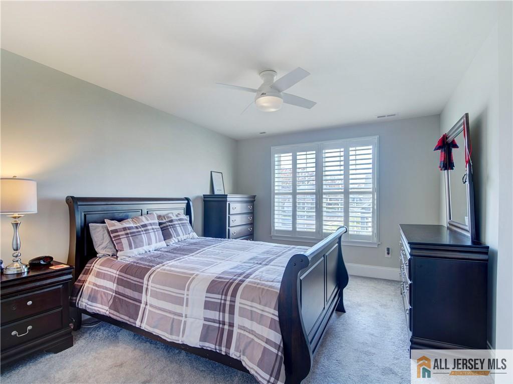 New Jersey, 07712, United States, 4 Bedrooms Bedrooms, ,4 BathroomsBathrooms,Residential,Active,1953685