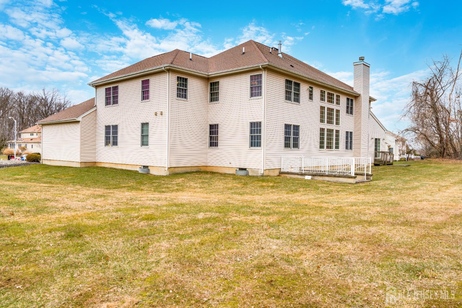 South Brunswick, New Jersey, 08816, United States, 5 Bedrooms Bedrooms, ,5 BathroomsBathrooms,Residential,Active,2009140