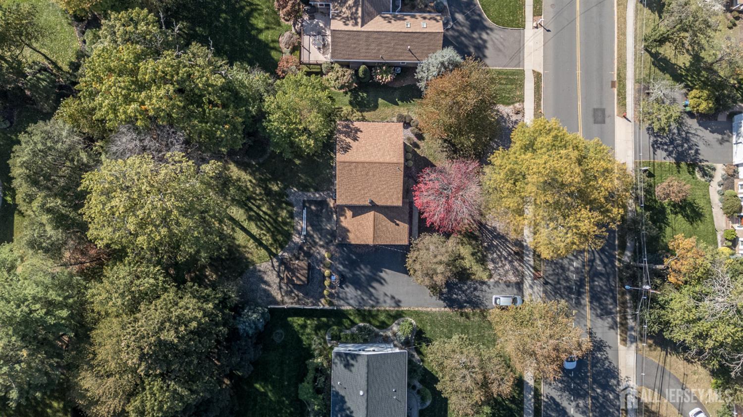 Edison, New Jersey, 08820, United States, 4 Bedrooms Bedrooms, ,3 BathroomsBathrooms,Residential,Active,1969637