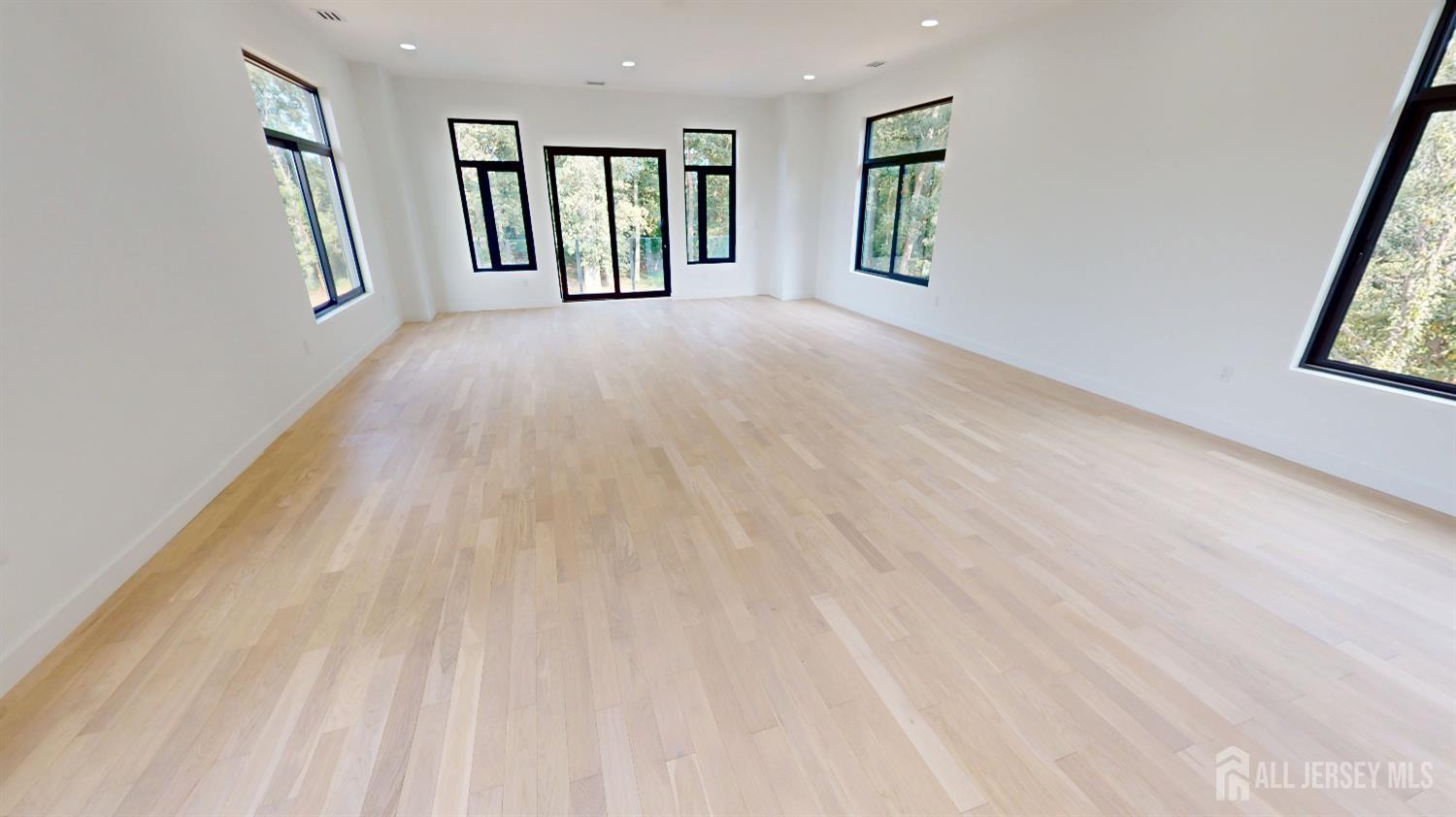 Marlboro, New Jersey, 07746, United States, 5 Bedrooms Bedrooms, ,5 BathroomsBathrooms,Residential,Active,2001343