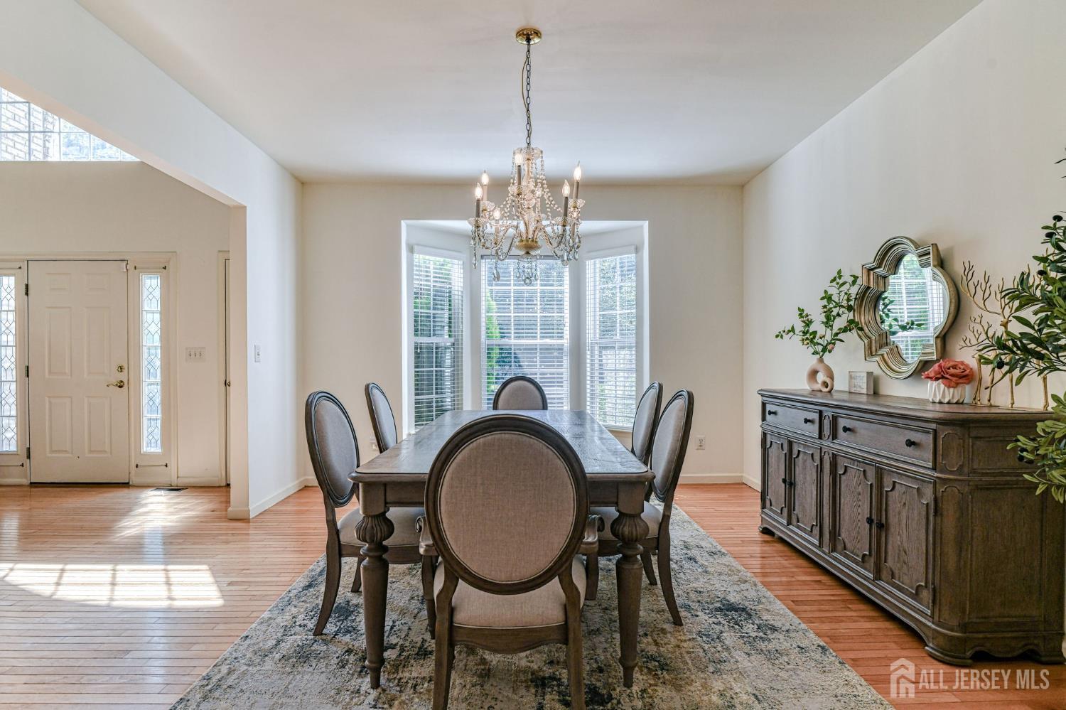 East Brunswick, New Jersey, 08816, United States, 4 Bedrooms Bedrooms, ,3 BathroomsBathrooms,Residential,Active,1877769