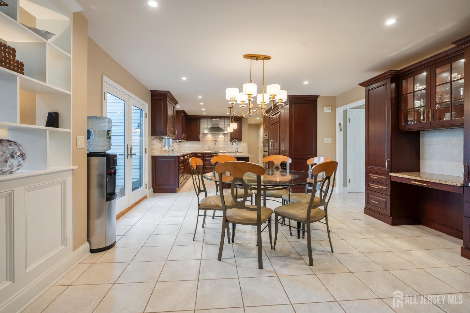 East Brunswick, New Jersey, 08816, United States, 6 Bedrooms Bedrooms, ,7 BathroomsBathrooms,Residential,Active,2007112