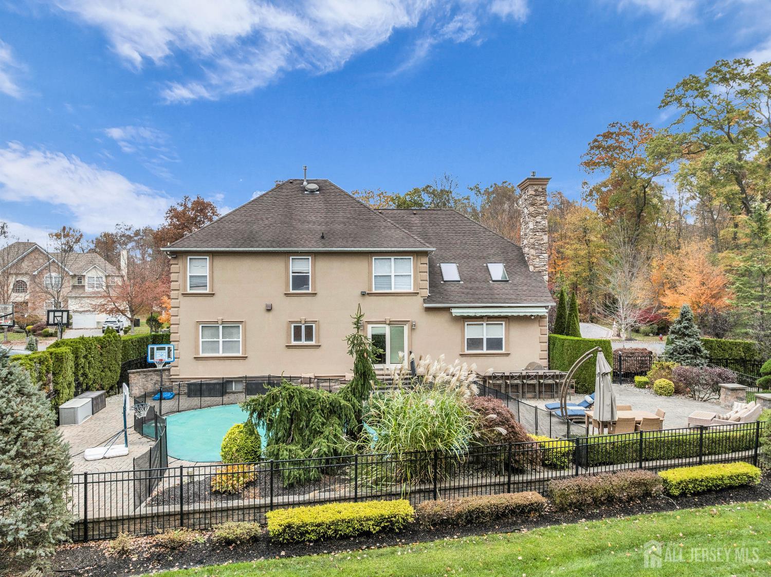 Old Bridge, New Jersey, 08857, United States, 5 Bedrooms Bedrooms, ,4 BathroomsBathrooms,Residential,Contingent,1992313