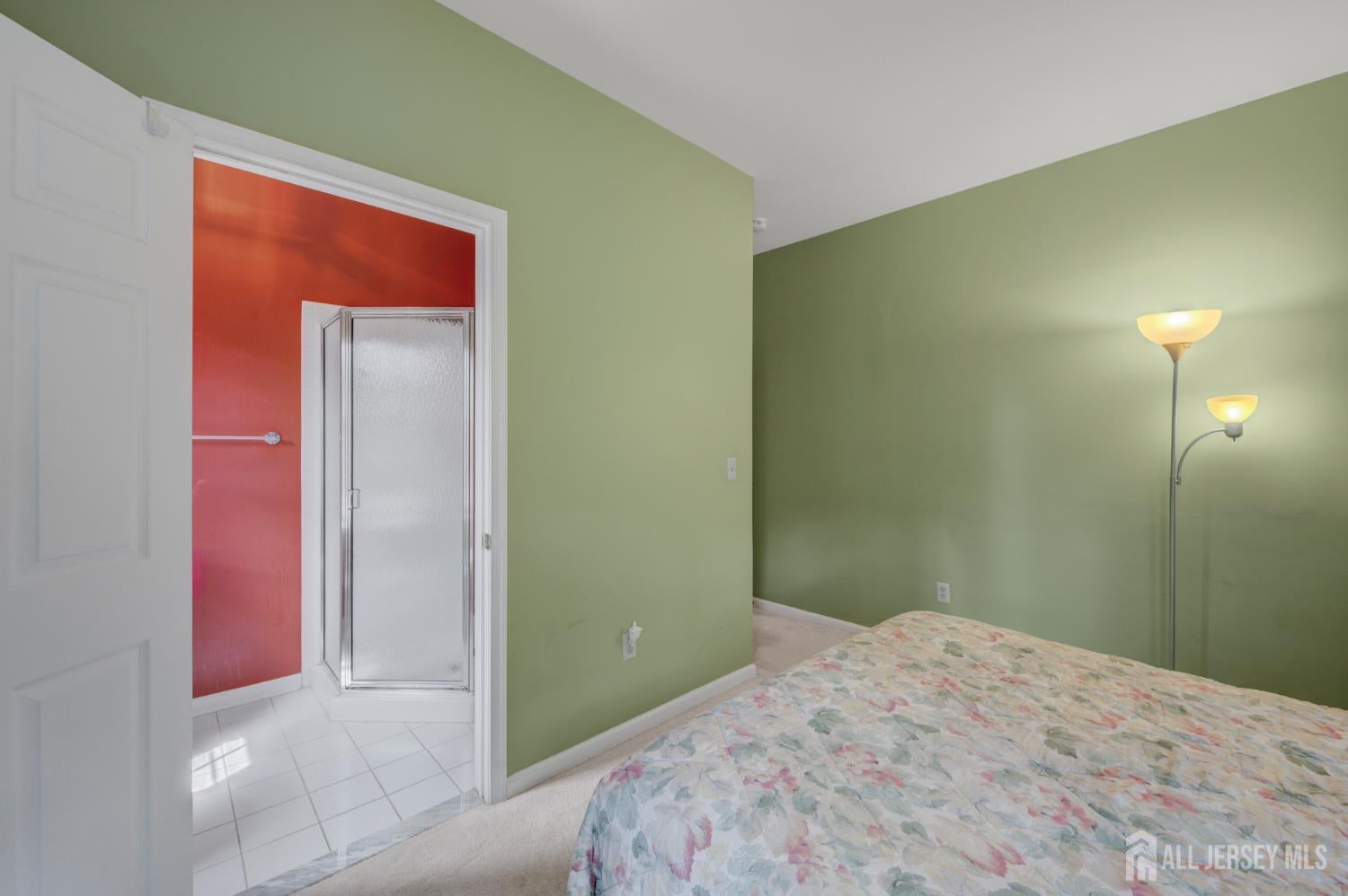 Plainsboro, New Jersey, 08536, United States, 5 Bedrooms Bedrooms, ,4 BathroomsBathrooms,Residential,Contingent,1993683