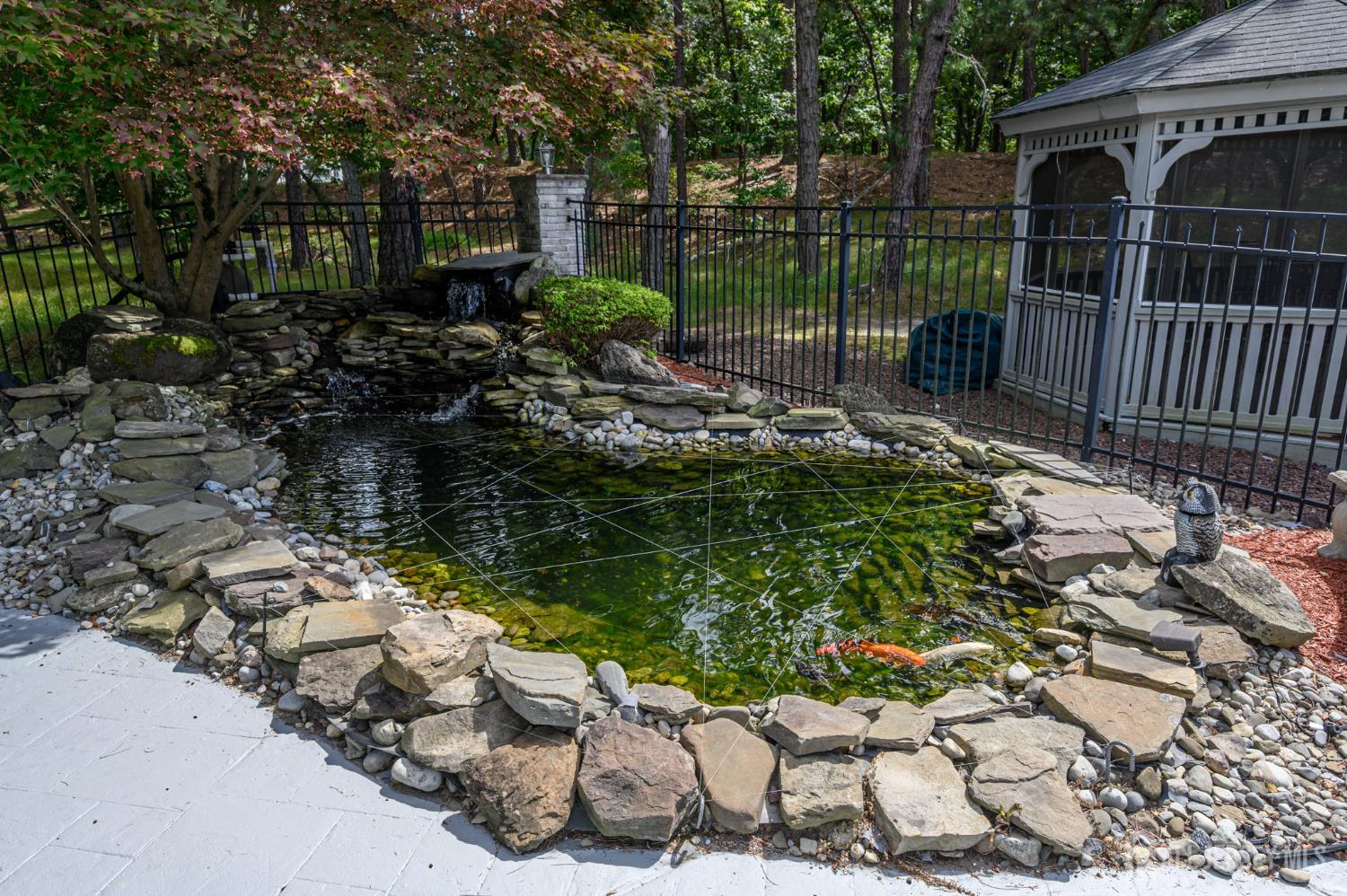 Manalapan, New Jersey, 07726, United States, 6 Bedrooms Bedrooms, ,4 BathroomsBathrooms,Residential,Active,1929408