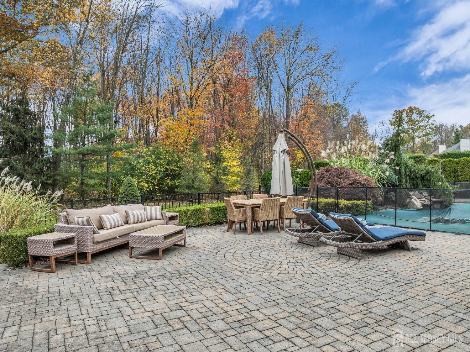 Old Bridge, New Jersey, 08857, United States, 5 Bedrooms Bedrooms, ,4 BathroomsBathrooms,Residential,Contingent,1992313