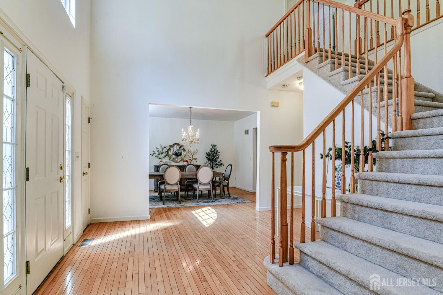 East Brunswick, New Jersey, 08816, United States, 4 Bedrooms Bedrooms, ,3 BathroomsBathrooms,Residential,Active,1877769