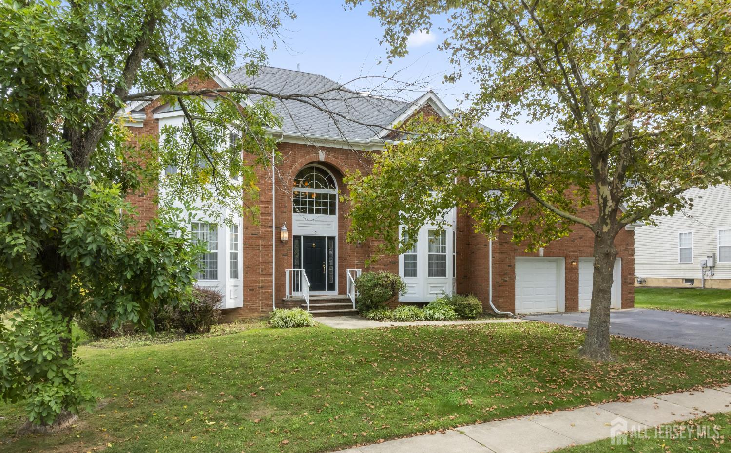 East Brunswick, New Jersey, 08816, United States, 5 Bedrooms Bedrooms, ,3 BathroomsBathrooms,Residential,Active,1953373
