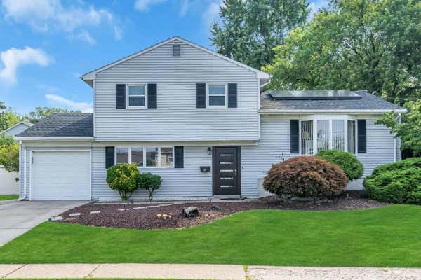 65 ERIK DR, FORDS, NJ 08863 - Image 1