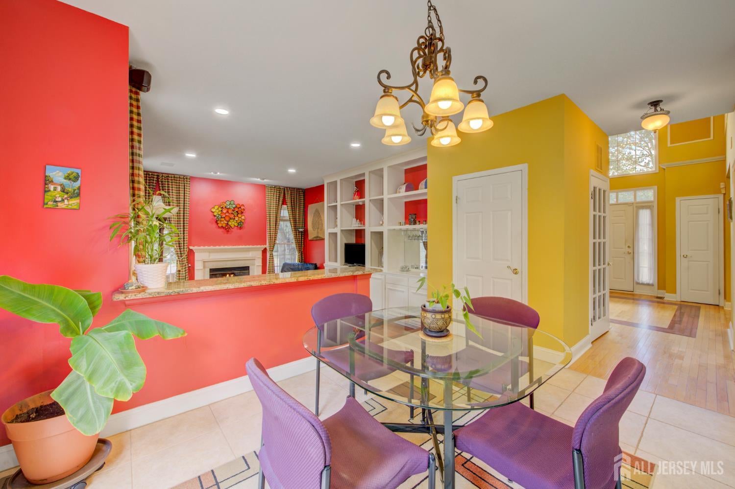 Plainsboro, New Jersey, 08536, United States, 5 Bedrooms Bedrooms, ,4 BathroomsBathrooms,Residential,Contingent,1993683