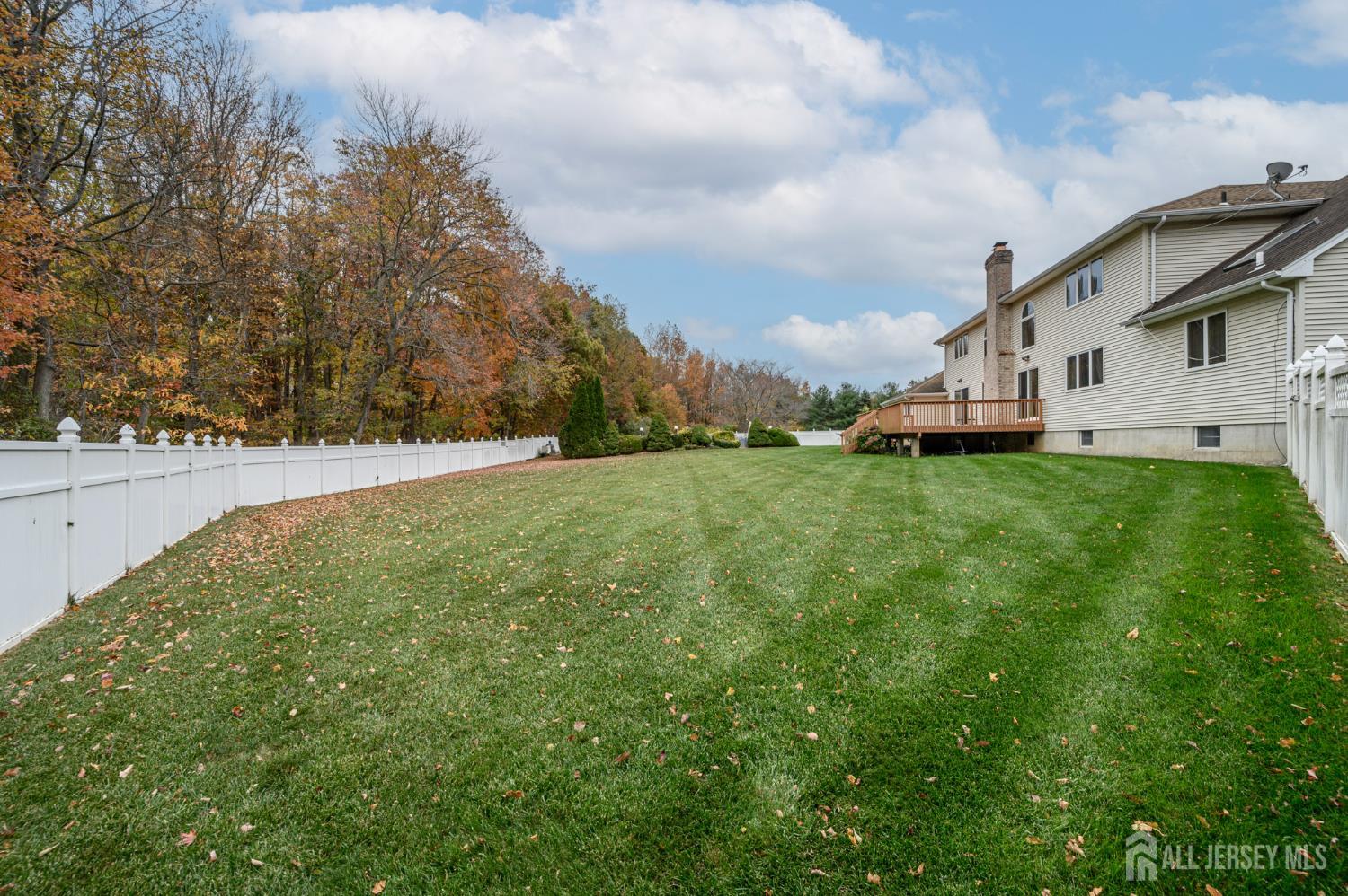 South Brunswick, New Jersey, 08852, United States, 5 Bedrooms Bedrooms, ,6 BathroomsBathrooms,Residential,Active,1987203