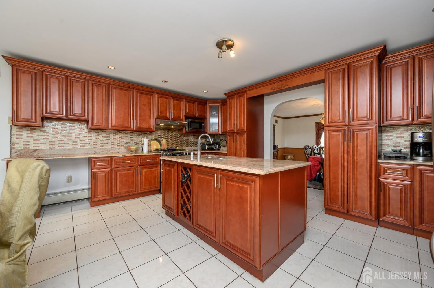 South Brunswick, New Jersey, 08852, United States, 5 Bedrooms Bedrooms, ,6 BathroomsBathrooms,Residential,Active,1987203