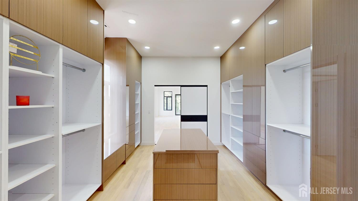 Marlboro, New Jersey, 07746, United States, 5 Bedrooms Bedrooms, ,5 BathroomsBathrooms,Residential,Active,2001343