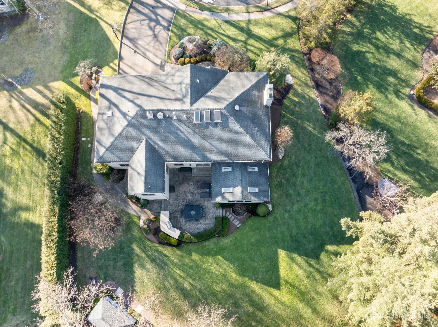 East Brunswick, New Jersey, 08816, United States, 6 Bedrooms Bedrooms, ,7 BathroomsBathrooms,Residential,Active,2007112