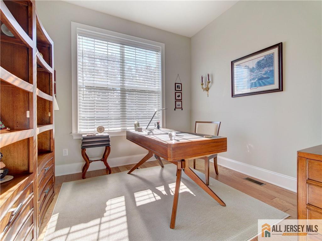 New Jersey, 07712, United States, 4 Bedrooms Bedrooms, ,4 BathroomsBathrooms,Residential,Active,1953685