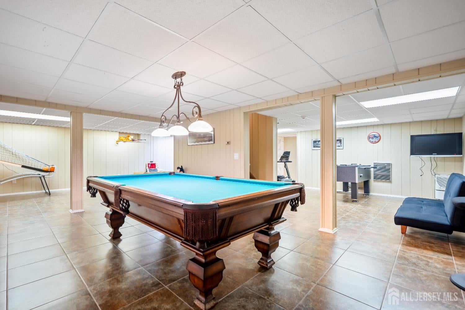 East Brunswick, New Jersey, 08816, United States, 6 Bedrooms Bedrooms, ,7 BathroomsBathrooms,Residential,Active,2007112