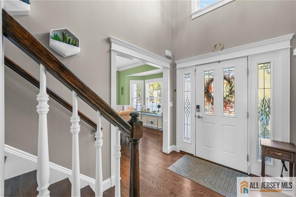 Colonia, New Jersey, 07067, United States, 5 Bedrooms Bedrooms, ,5 BathroomsBathrooms,Residential,Active,2006831