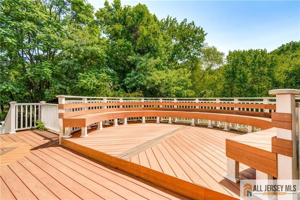 Marlboro, New Jersey, 07746, United States, 5 Bedrooms Bedrooms, ,5 BathroomsBathrooms,Residential,Active,1985594