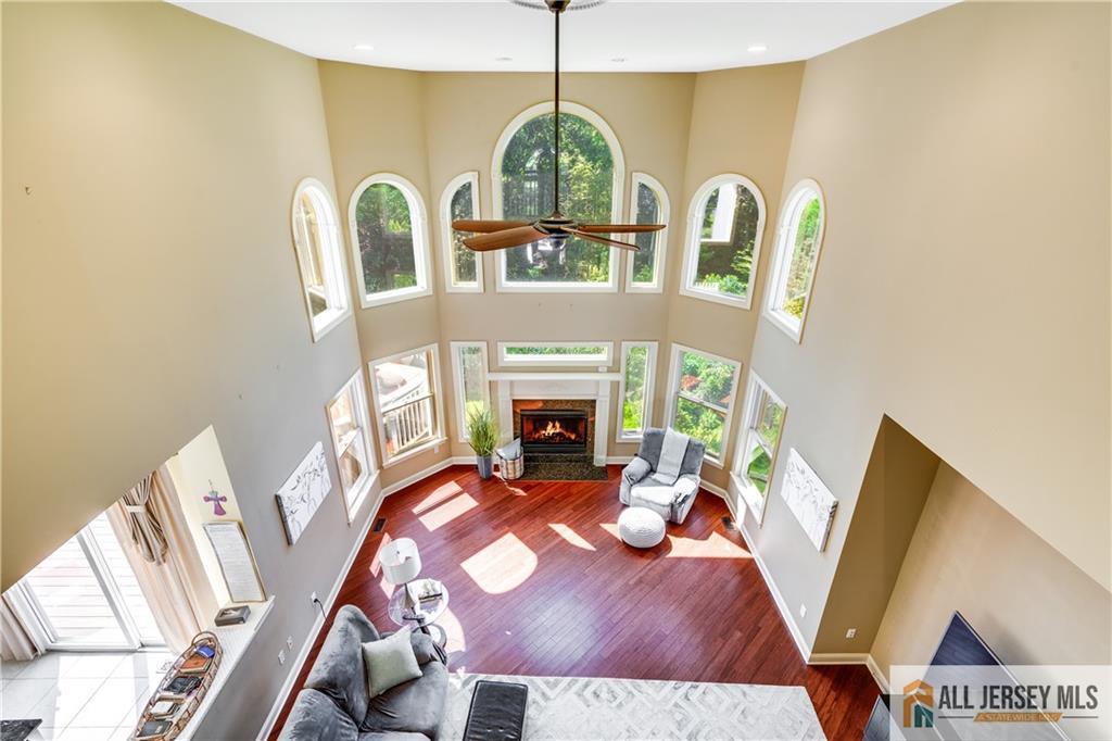 Marlboro, New Jersey, 07746, United States, 5 Bedrooms Bedrooms, ,5 BathroomsBathrooms,Residential,Active,1985594