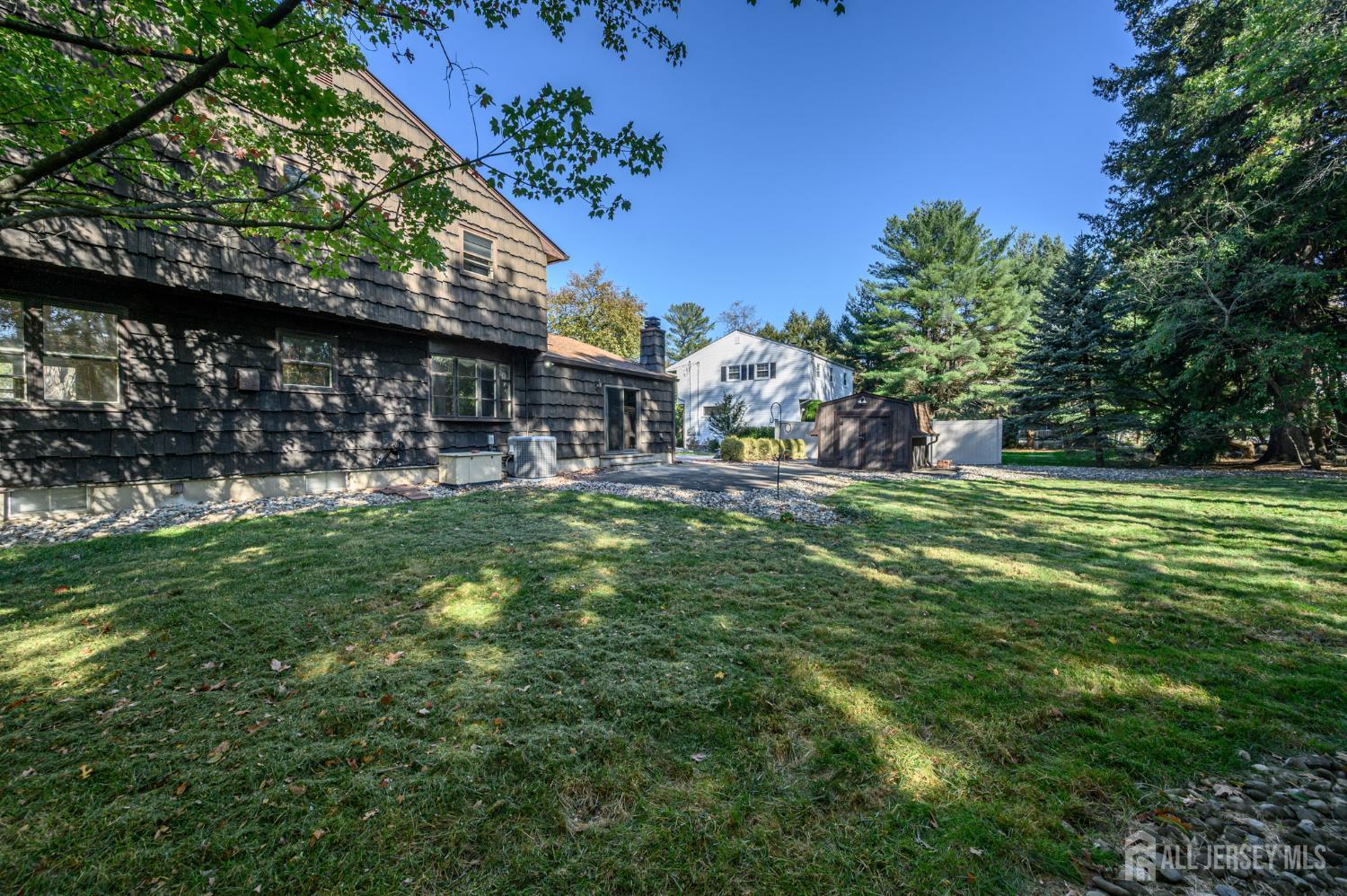 Edison, New Jersey, 08820, United States, 4 Bedrooms Bedrooms, ,3 BathroomsBathrooms,Residential,Active,1969637