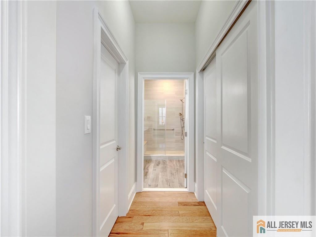 New Jersey, 07712, United States, 4 Bedrooms Bedrooms, ,4 BathroomsBathrooms,Residential,Active,1953685