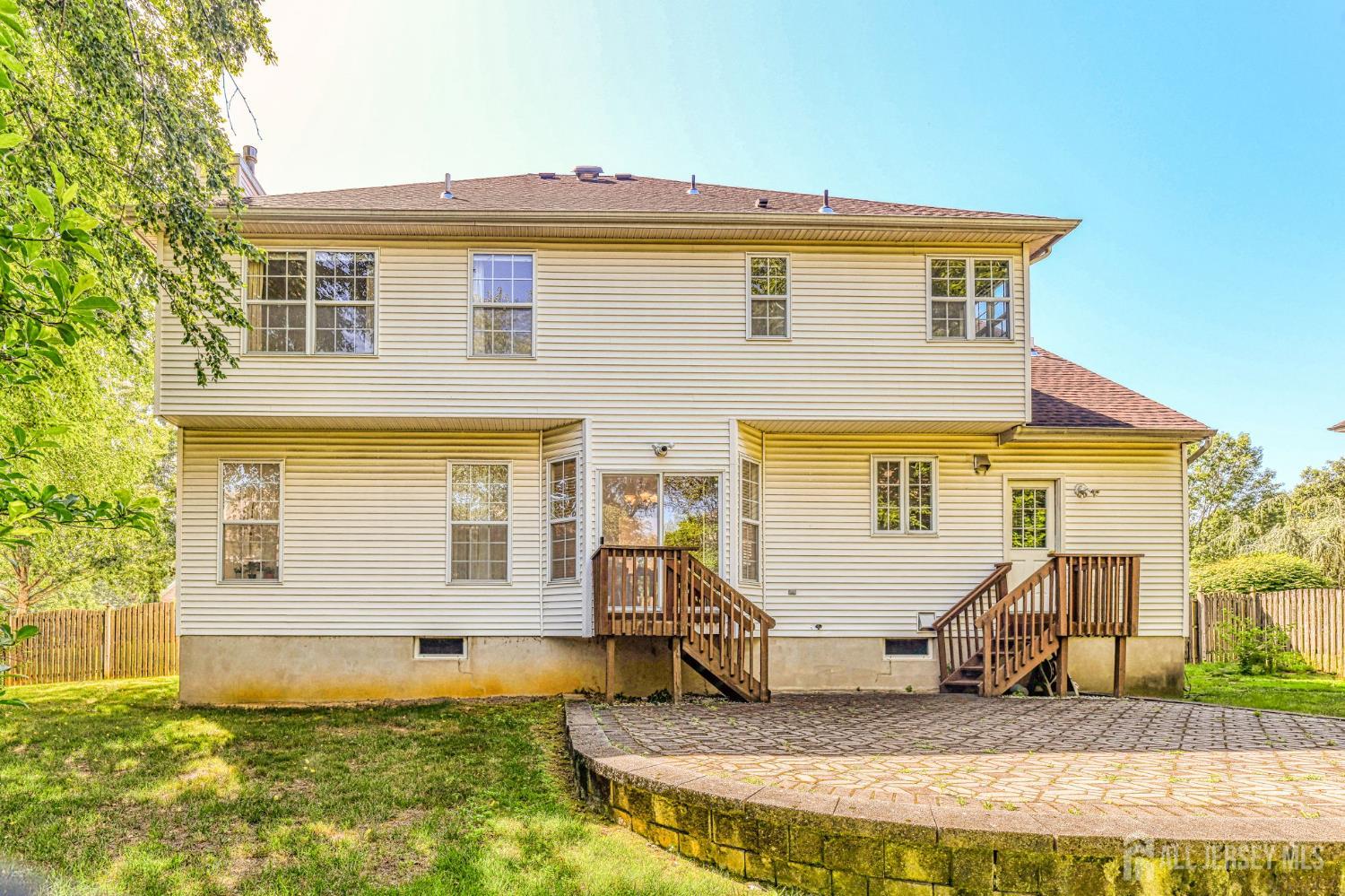 East Brunswick, New Jersey, 08816, United States, 4 Bedrooms Bedrooms, ,3 BathroomsBathrooms,Residential,Active,1877769