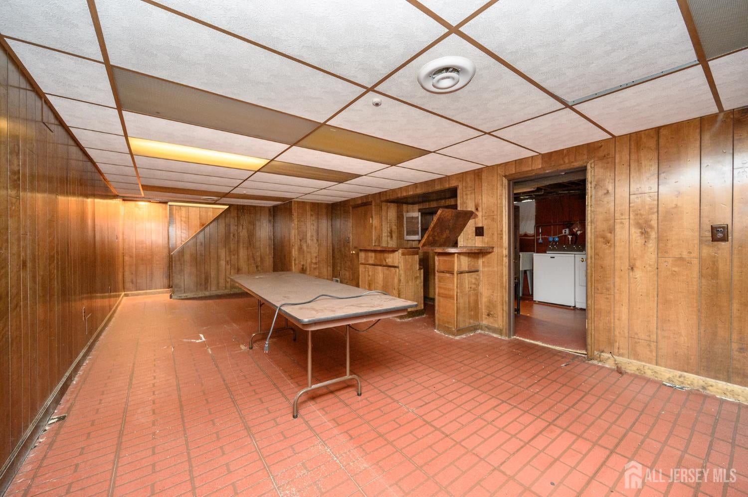 Edison, New Jersey, 08820, United States, 4 Bedrooms Bedrooms, ,3 BathroomsBathrooms,Residential,Active,1969637