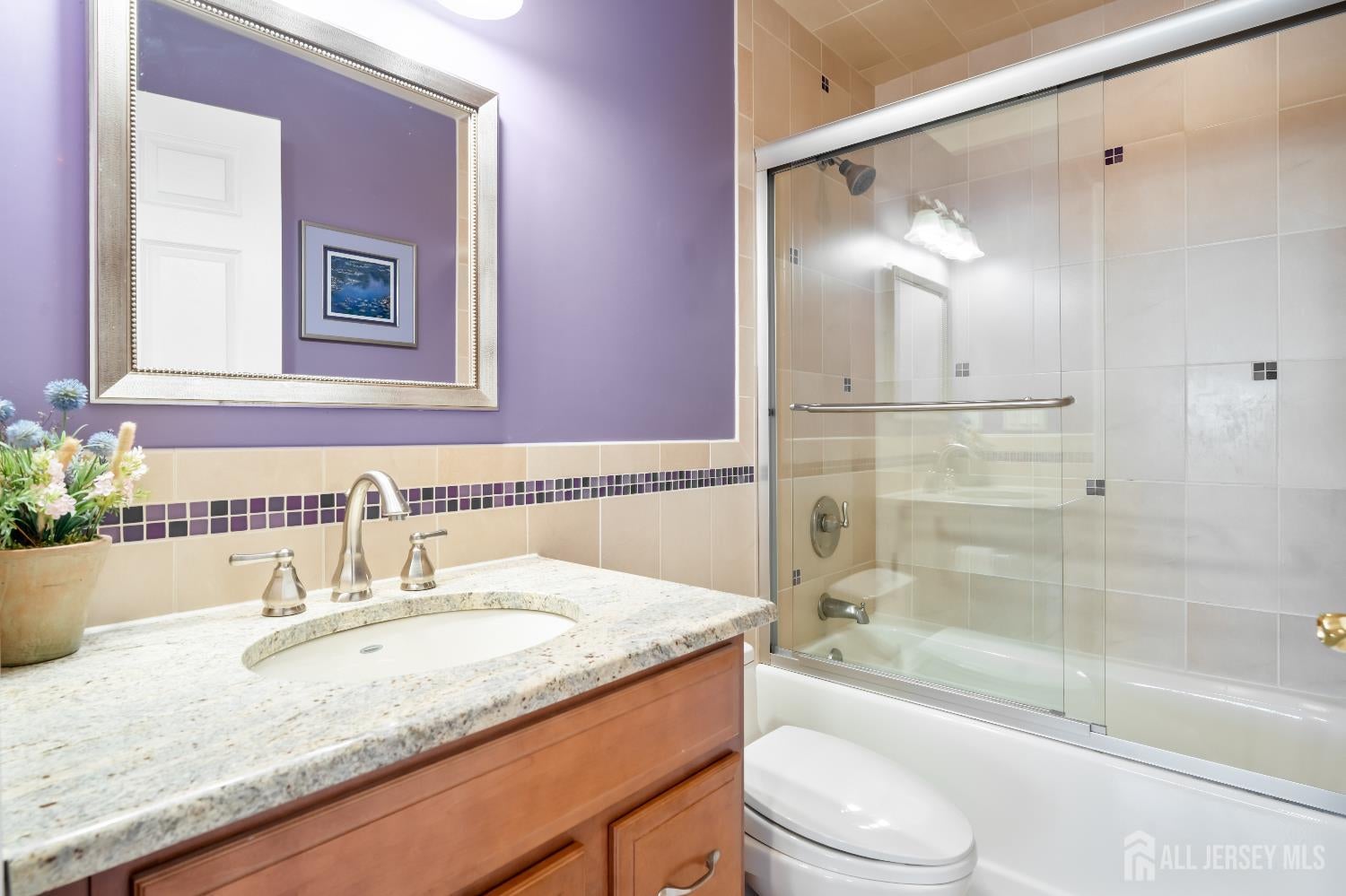 East Brunswick, New Jersey, 08816, United States, 6 Bedrooms Bedrooms, ,7 BathroomsBathrooms,Residential,Active,2007112