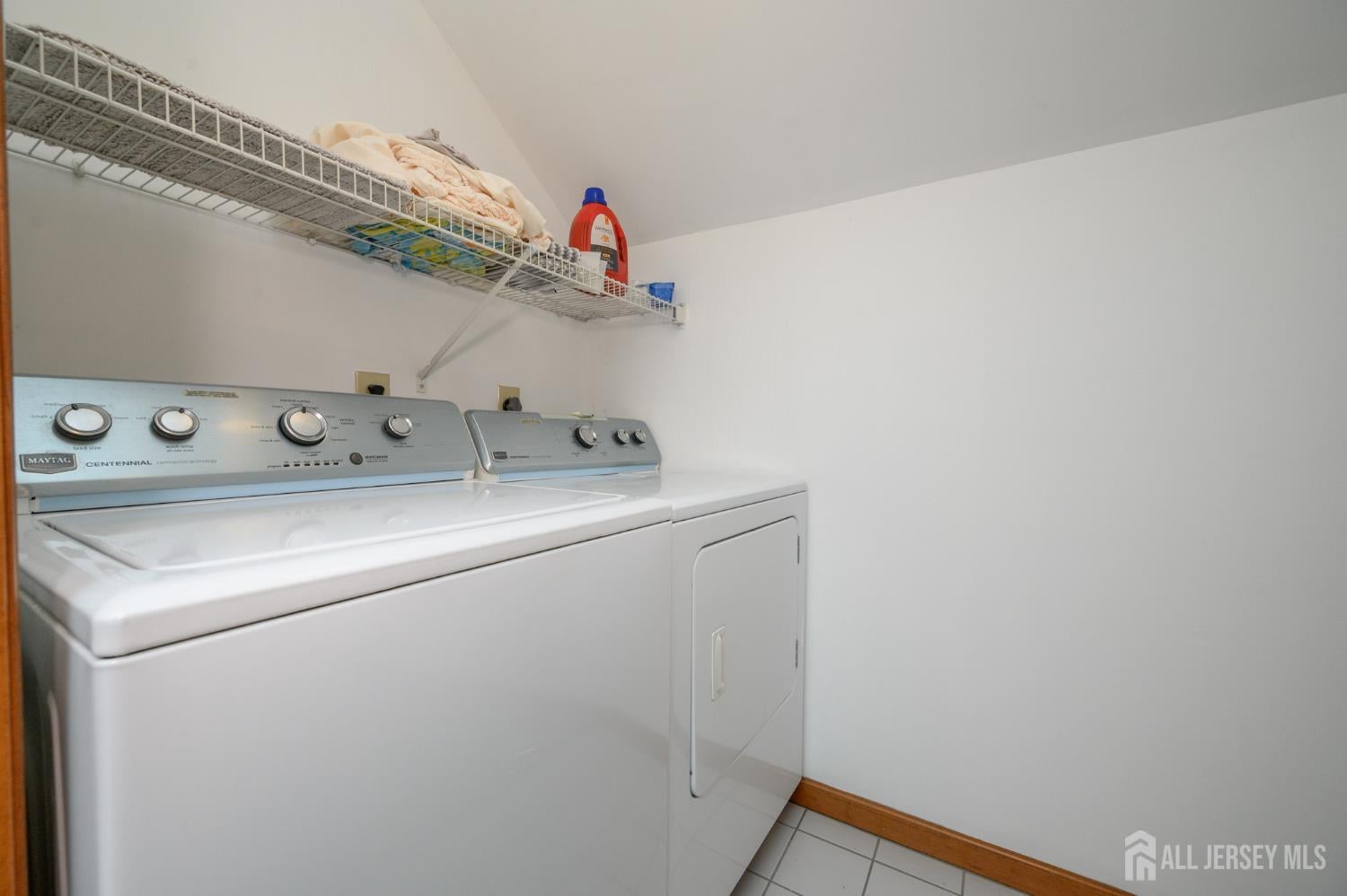 South Brunswick, New Jersey, 08852, United States, 5 Bedrooms Bedrooms, ,6 BathroomsBathrooms,Residential,Active,1987203