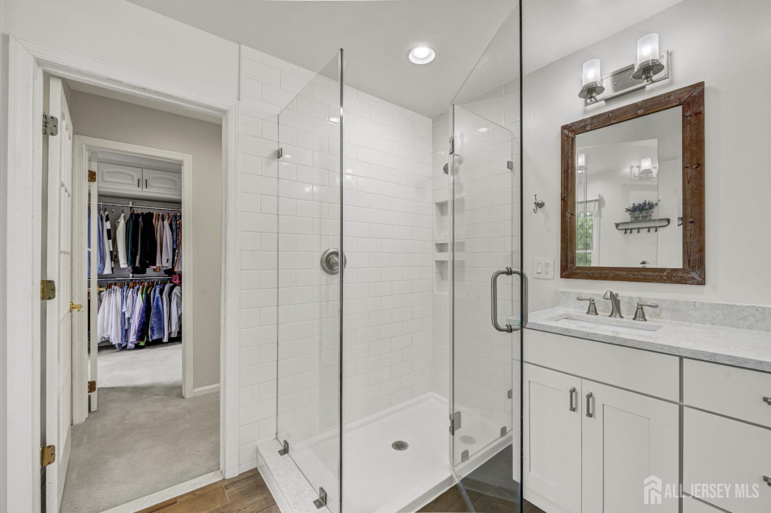 Plainsboro, New Jersey, 08536, United States, 5 Bedrooms Bedrooms, ,3 BathroomsBathrooms,Residential,Contingent,1993625