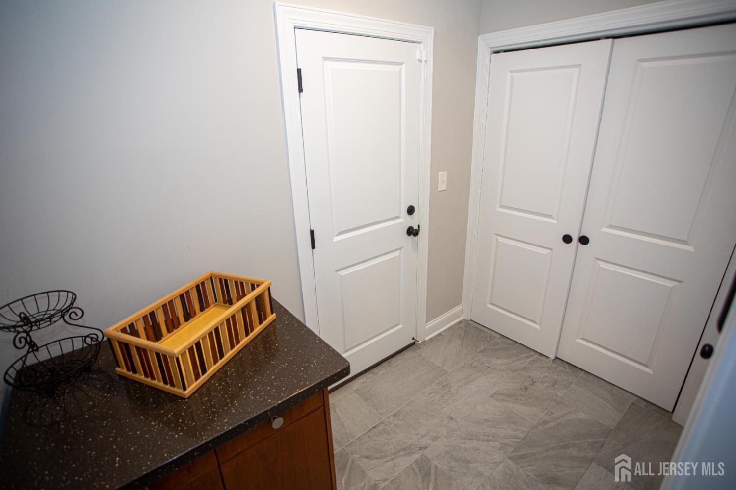 East Brunswick, New Jersey, 08816, United States, 5 Bedrooms Bedrooms, ,4 BathroomsBathrooms,Residential,Active,1899930
