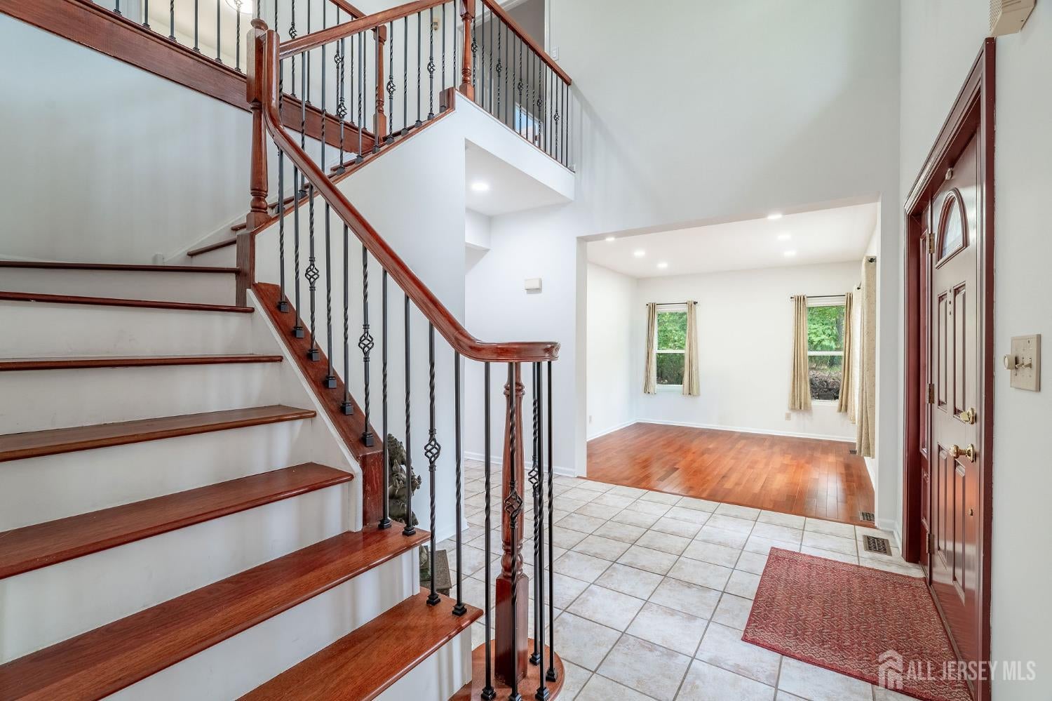 Franklin, New Jersey, 08540, United States, 4 Bedrooms Bedrooms, ,3 BathroomsBathrooms,Residential,Active,1952607