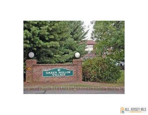 1902 GREEN HOLLOW DR # 1902, ISELIN, NJ 08830 - Image 1