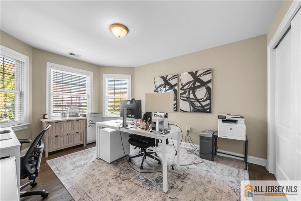 Colonia, New Jersey, 07067, United States, 5 Bedrooms Bedrooms, ,5 BathroomsBathrooms,Residential,Active,2006831